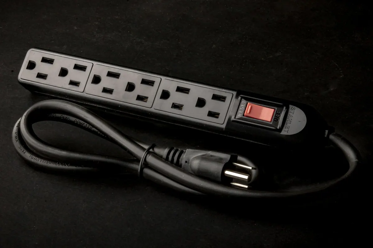 Extension Boards & Plugs – Electricals